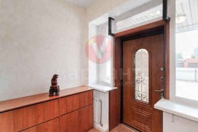 Продажа коттеджа Омск. 11-я Северная улица 121 Продажа коттеджа Омск. 11-я Северная улица 121