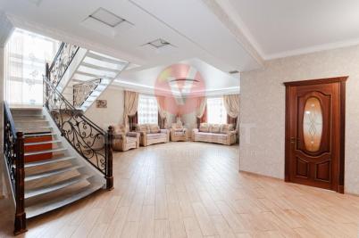 Продажа коттеджа Омск. 11-я Северная улица 121 Продажа коттеджа Омск. 11-я Северная улица 121