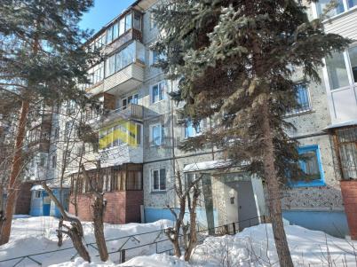 Продажа квартиры Омск. улица Декабристов, 139