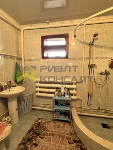 Продажа дома Омская обл, рп Таврическое, ул Чкалова