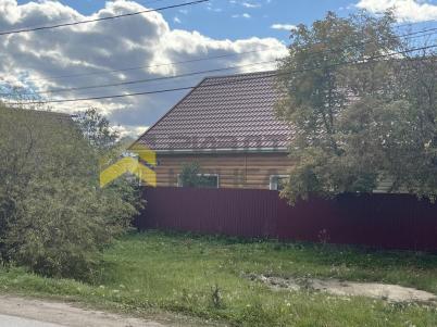 Продажа дома Омская обл, рп Таврическое, ул Чкалова
