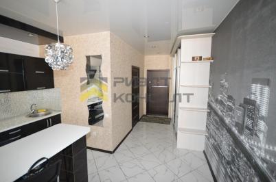 Продажа квартиры Омск. улица Красный Путь, 137, к.1