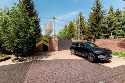 Продажа квартиры Омск. улица Коттеджная, 32