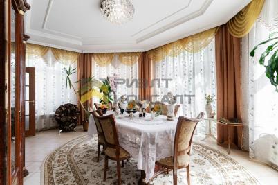 Продажа квартиры Омск. улица Коттеджная, 32