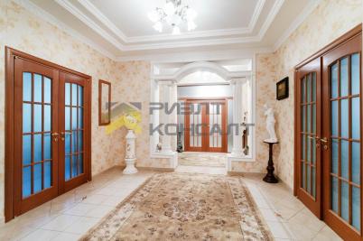 Продажа квартиры Омск. улица Коттеджная, 32