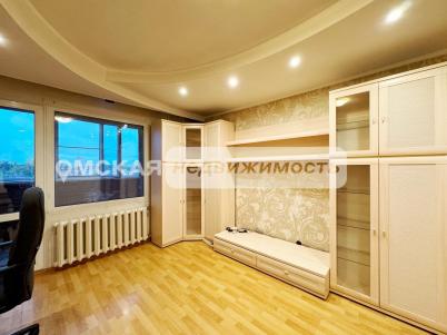 Продажа квартиры Омск. 2-я Поселковая улица 12к1