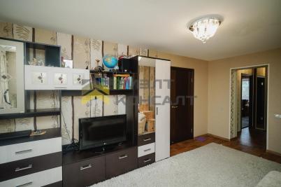 Продажа квартиры Омск. улица Бархатовой, 1А