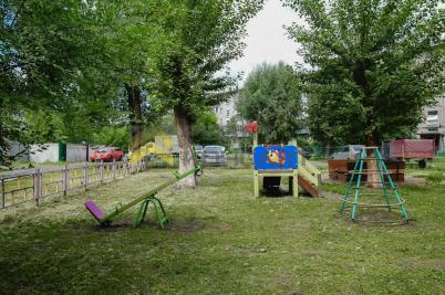 Продажа квартиры Омск. улица Бархатовой, 1А