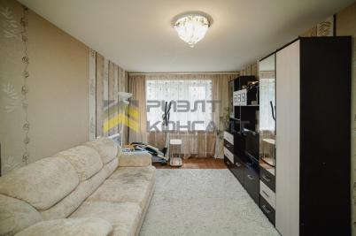 Продажа квартиры Омск. улица Бархатовой, 1А
