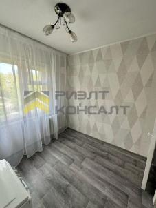 Продажа квартиры Омск. улица Молодогвардейская, 13