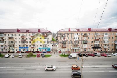 Продажа квартиры Омск. проспект Карла Маркса, 54