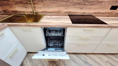 Продажа квартиры Омск. Прибрежный-2, Перелета, 28