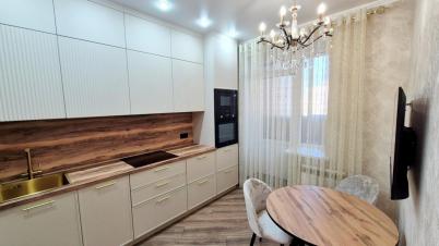 Продажа квартиры Омск. Прибрежный-2, Перелета, 28