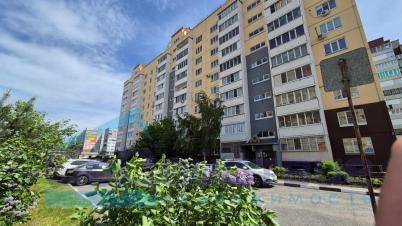 Аренда квартиры Омск. 11-й микрорайон, 70 лет Октября, 11 Аренда квартиры Омск. 11-й микрорайон, 70 лет Октября, 11