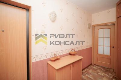 Продажа квартиры Омск. бульвар Зеленый, 10/1
