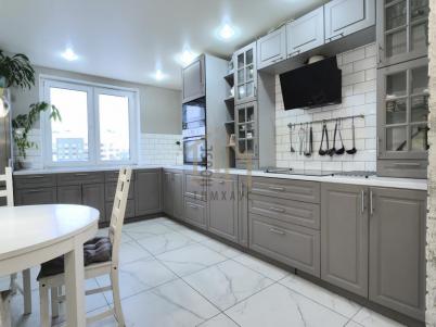 Продажа квартиры Омск. М.М.Кузьмина б-р., 23 Продажа квартиры Омск. М.М.Кузьмина б-р., 23