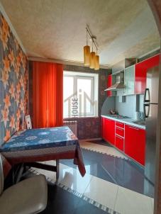 Продажа квартиры Омск. Сулеймана Стальского ул., 10