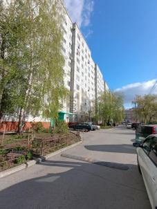 Продажа квартиры Омск. Сулеймана Стальского ул., 10