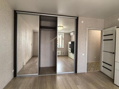 Продажа квартиры Омск. 21-я Амурская ул., 25к1