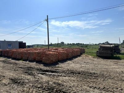 Продажа коммерческой недвижимости Таврический.&nbsp;Таврическое.&nbsp;Кирпичная ул., 1А