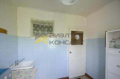 Продажа квартиры Омск. улица Нефтезаводская, 27 Продажа квартиры Омск. улица Нефтезаводская, 27