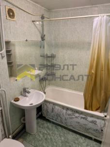 Продажа квартиры Омск. улица Иртышская Набережная, 15а