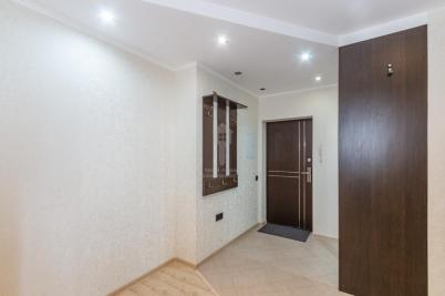 Продажа квартиры Омск. Звездная, 8