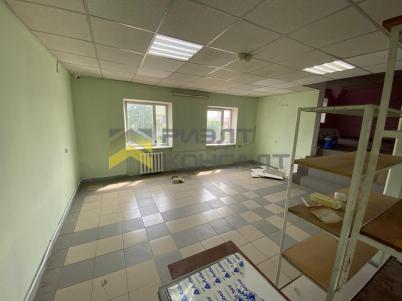 Продажа коммерческой недвижимости Омск. улица Осоавиахимовская, 81