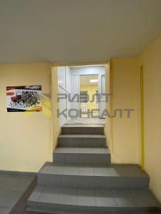 Продажа коммерческой недвижимости Омск. улица Осоавиахимовская, 81