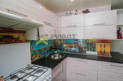 Продажа квартиры Омск. улица Белозерова, 11 Продажа квартиры Омск. улица Белозерова, 11