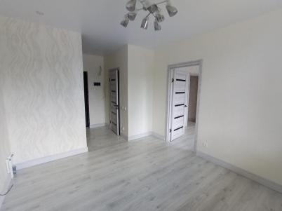 Продажа квартиры Омск. пр-кт Космический, 20/7 Продажа квартиры Омск. пр-кт Космический, 20/7