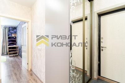 Продажа квартиры Омск. проспект Комарова, 11/3