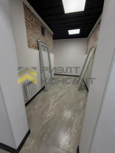 Продажа коммерческой недвижимости Омск. улица Ф.И.Тютчева, 8 Продажа коммерческой недвижимости Омск. улица Ф.И.Тютчева, 8