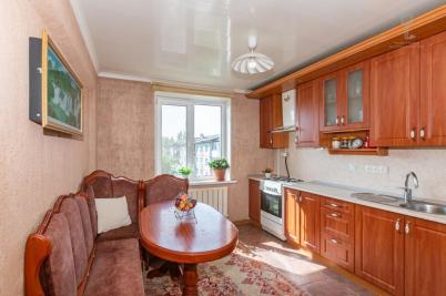 Продажа квартиры Омск. Заозёрный, Тимофея Белозерова, 8/1