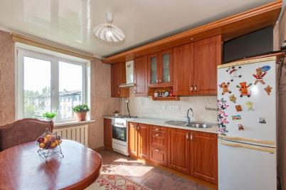 Продажа квартиры Омск. Заозёрный, Тимофея Белозерова, 8/1 Продажа квартиры Омск. Заозёрный, Тимофея Белозерова, 8/1