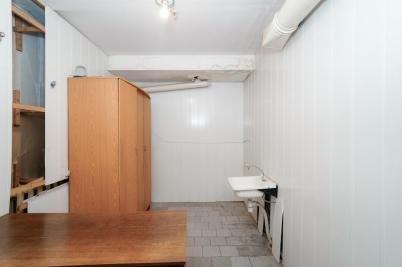 Продажа коммерческой недвижимости Омск. Карла Маркса проспект, 3к1 Продажа коммерческой недвижимости Омск. Карла Маркса проспект, 3к1
