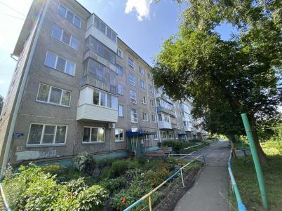 Продажа квартиры Омск. улица Труда 33 Продажа квартиры Омск. улица Труда 33