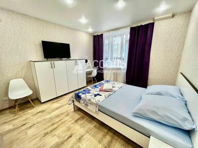 Продажа квартиры Омск. ул. Б.Г.Шаронова,25 Продажа квартиры Омск. ул. Б.Г.Шаронова,25