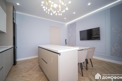 Продажа квартиры Омск. Широкая, 82