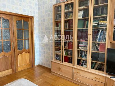 Продажа квартиры Омск. пр-кт. Карла Маркса,10