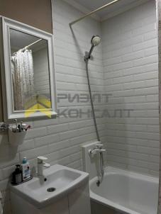 Продажа квартиры Омск. проспект Комарова, 15, к.4 Продажа квартиры Омск. проспект Комарова, 15, к.4