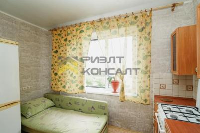 Продажа квартиры Омск. улица Заозерная, 32