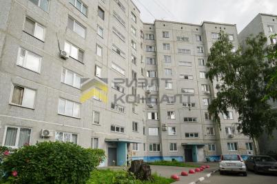 Продажа квартиры Омск. улица Заозерная, 32