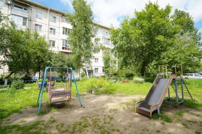 Продажа квартиры Омск. Городок Нефтяников, Королева проспект, 2 А