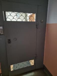 Продажа квартиры Омск. улица Бархатовой 3