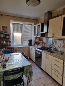 Продажа квартиры Омск. улица Бархатовой 3