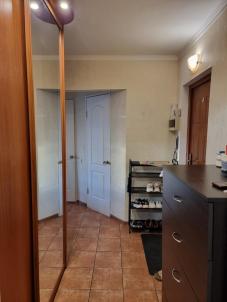 Продажа квартиры Омск. улица Бархатовой 3