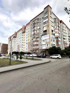 Аренда квартиры Омск. Дмитриева ул., 1к7 Аренда квартиры Омск. Дмитриева ул., 1к7