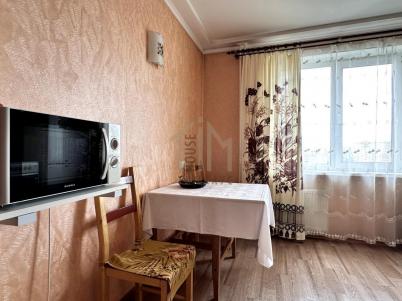 Аренда квартиры Омск. Дмитриева ул., 1к7 Аренда квартиры Омск. Дмитриева ул., 1к7
