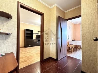 Аренда квартиры Омск. Дмитриева ул., 1к7 Аренда квартиры Омск. Дмитриева ул., 1к7